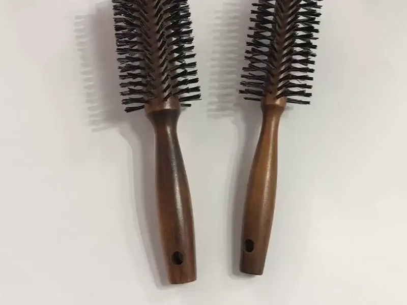 برس مو چوبی گرد